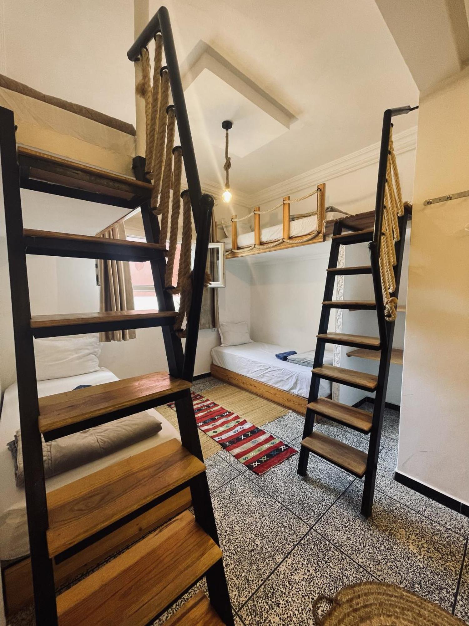 Big Blue Guest House Imsouane Ngoại thất bức ảnh