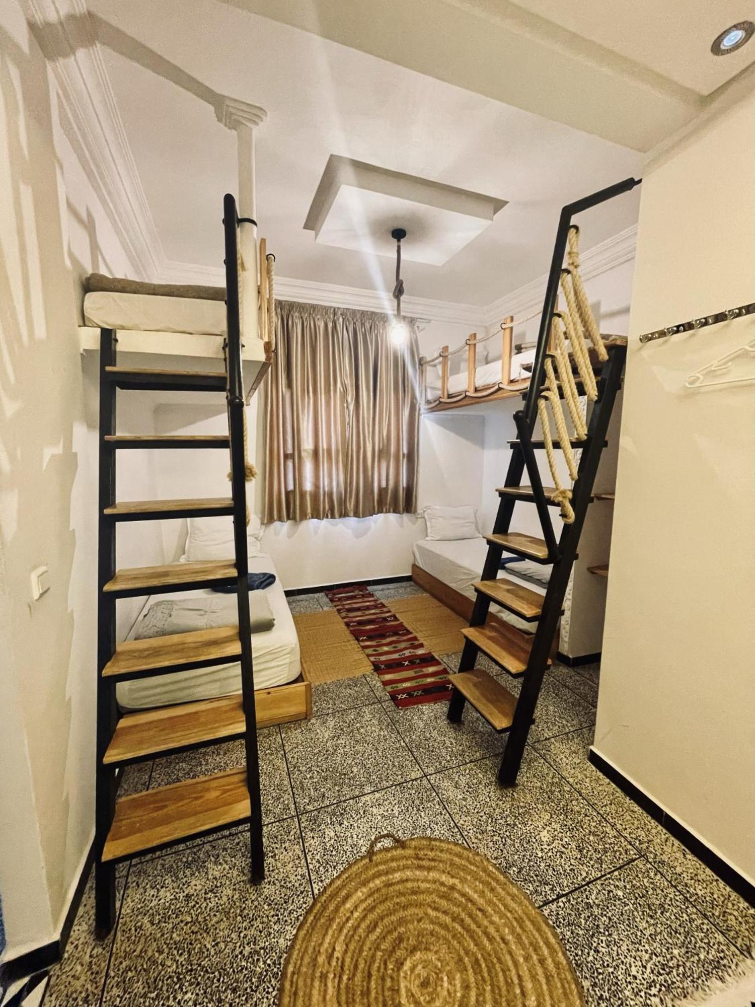 Big Blue Guest House Imsouane Ngoại thất bức ảnh